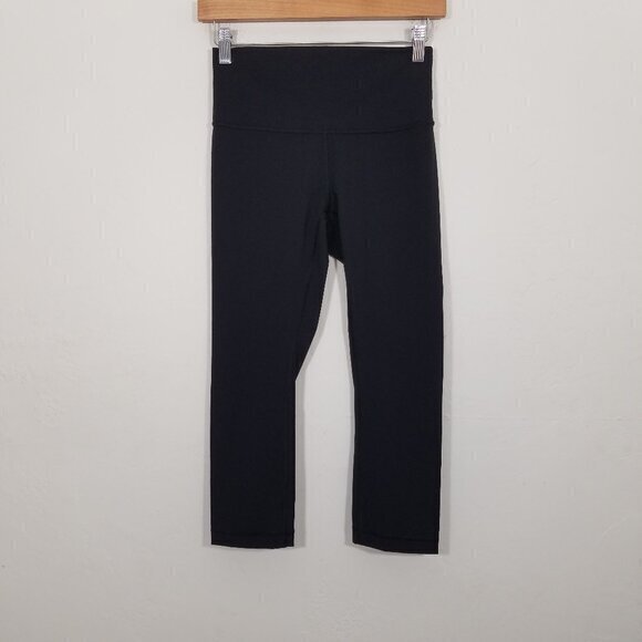 lululemon athletica Pants - Lululemon Crop Leggings Black Size 6